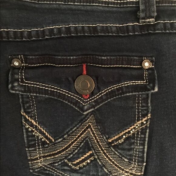 Angels Signature Bootcut Stretch! Short! - Picture 3 of 4